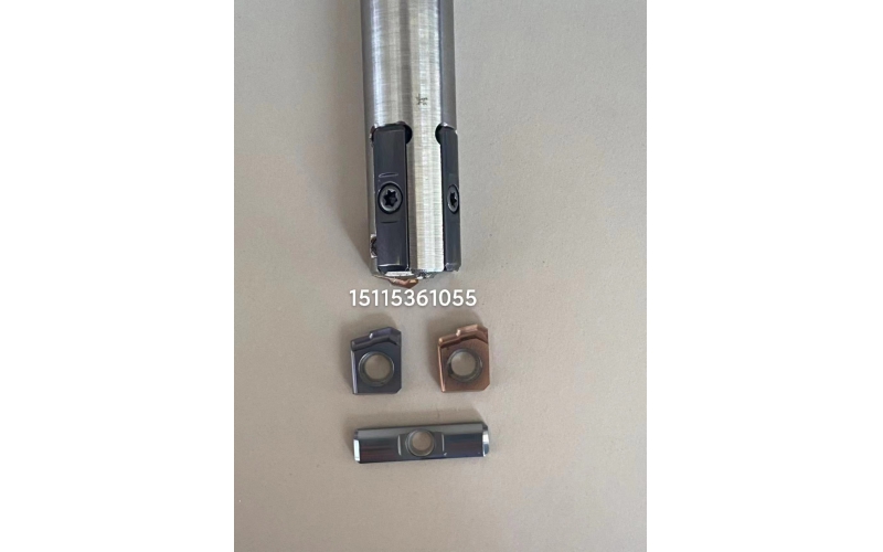 深孔槍鉆刀片與導(dǎo)條的配合